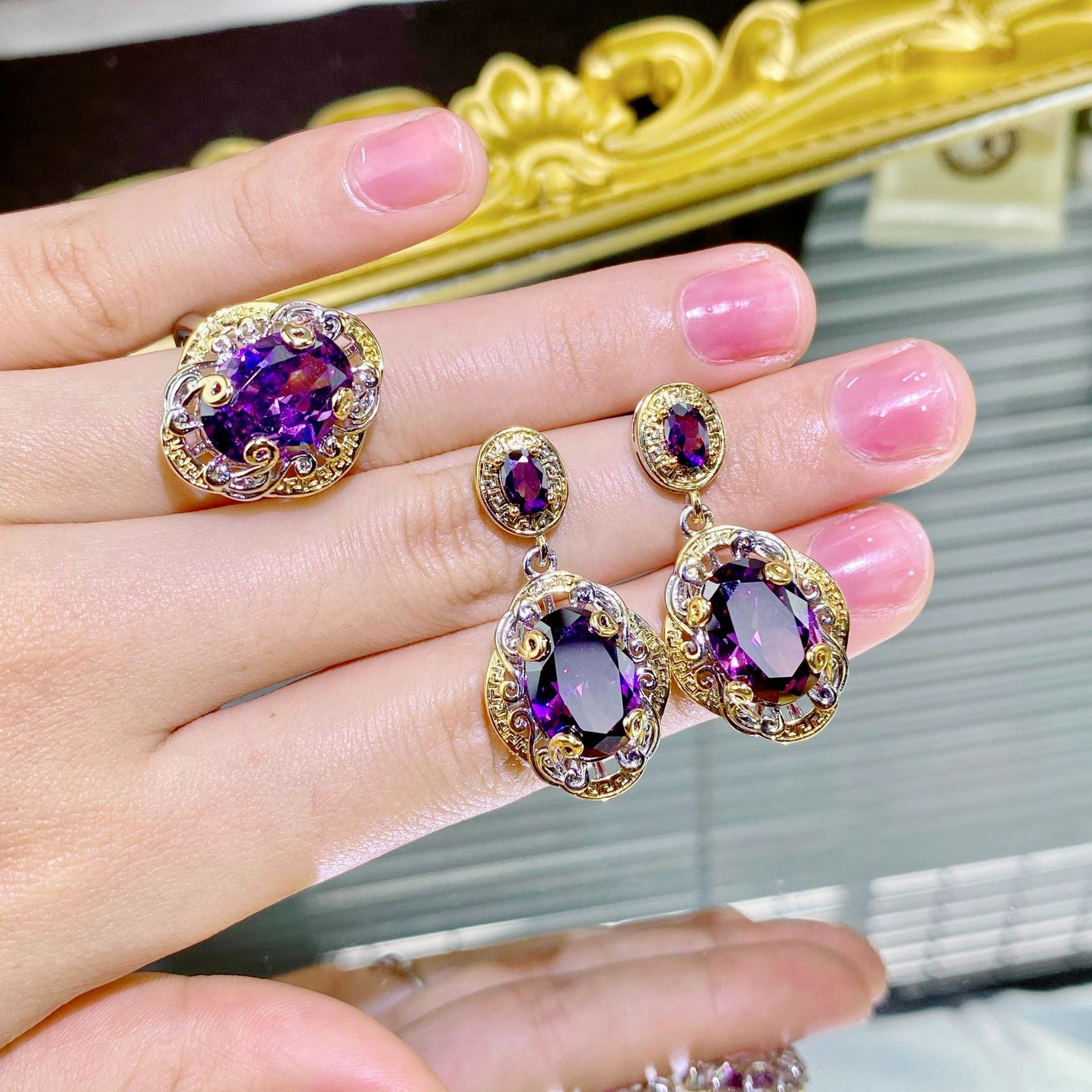 Double Color Gold Amethyst Carved Gold Craft Purple Diamond Suit / Jewelry Set